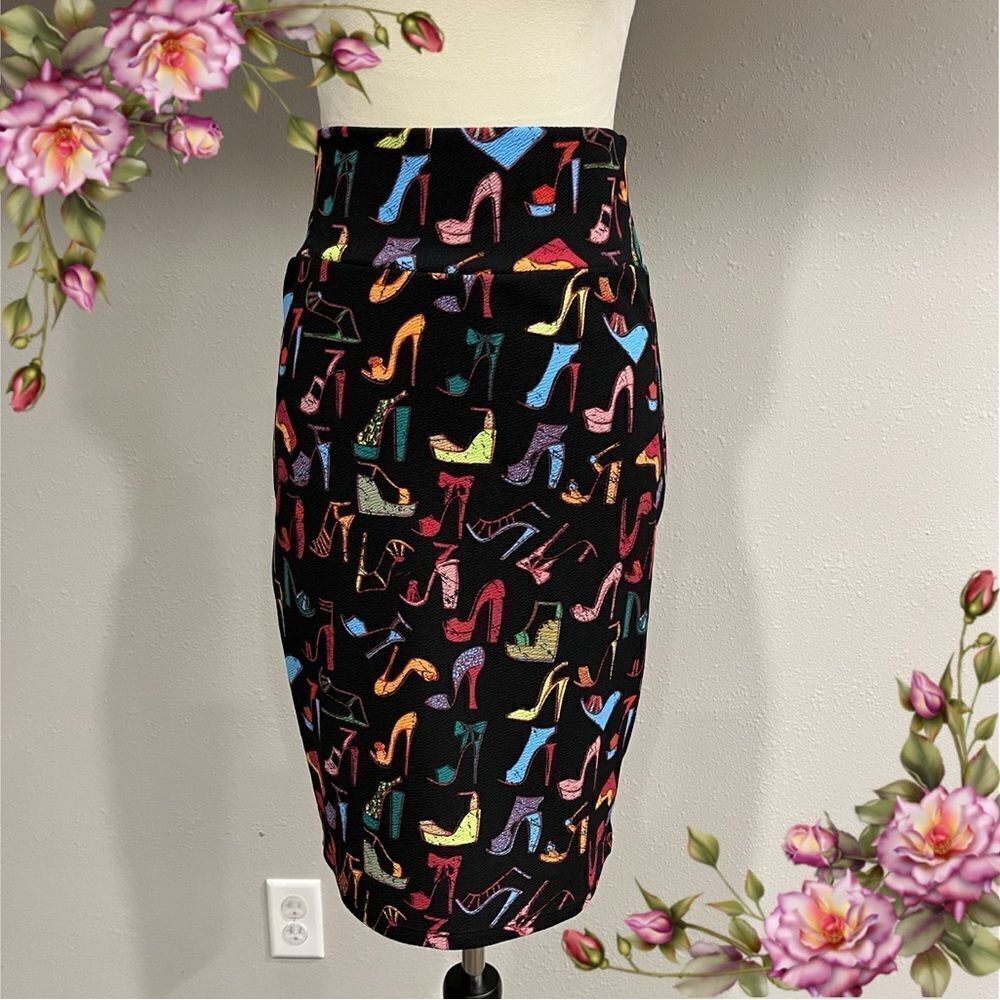 LuLaRoe Cassie show‎ print Pencil Skirt size Small